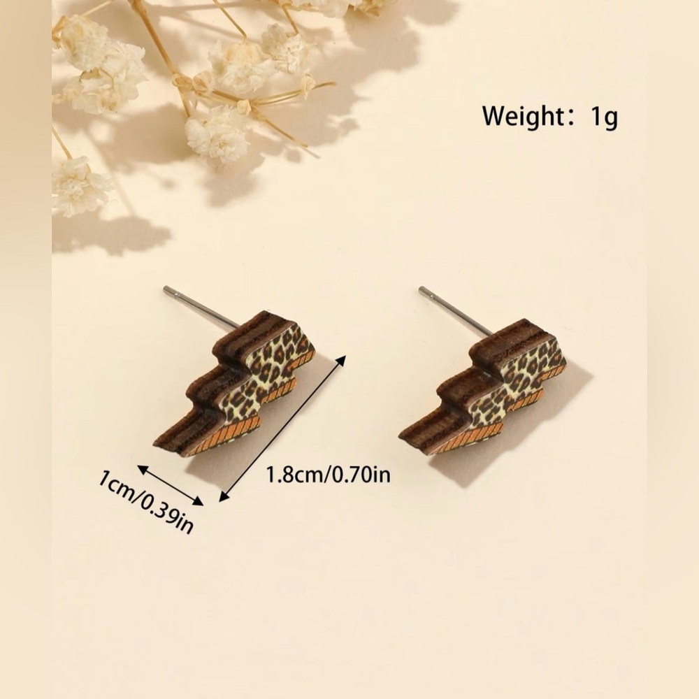Leopard ⚡️ earrings - Picture 2 of 2